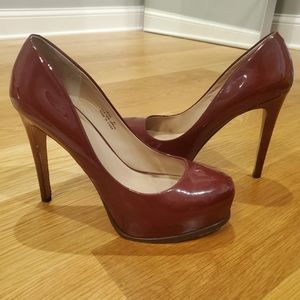Sale! $20! Pour La Victoire Platform Pumps 8 1/2